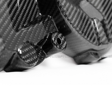 Load image into Gallery viewer, BMW S1000RR 2009-2019 Carbon Fiber Alternator Cover BMW